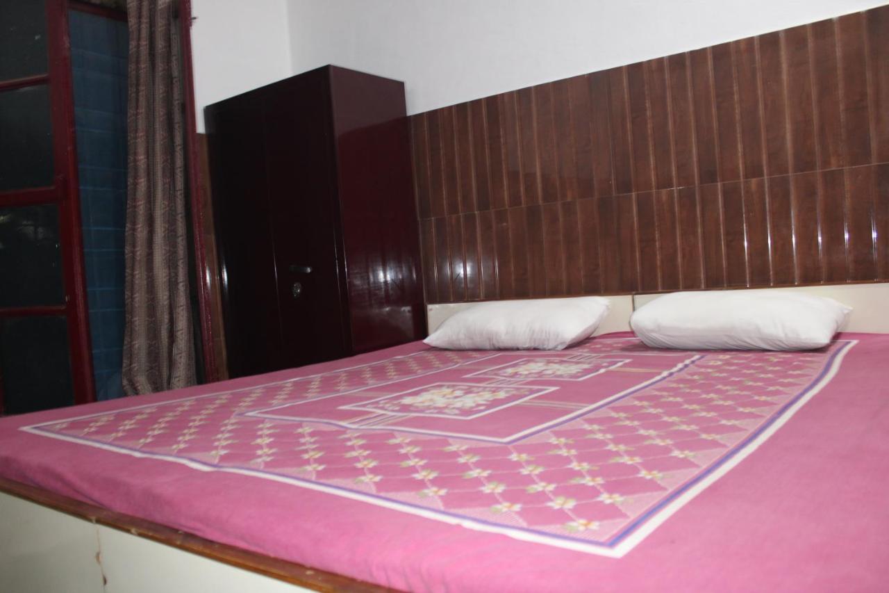 Laxmi Lodge Rishīkesh المظهر الخارجي الصورة
