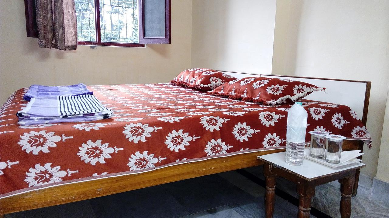 Laxmi Lodge Rishīkesh المظهر الخارجي الصورة
